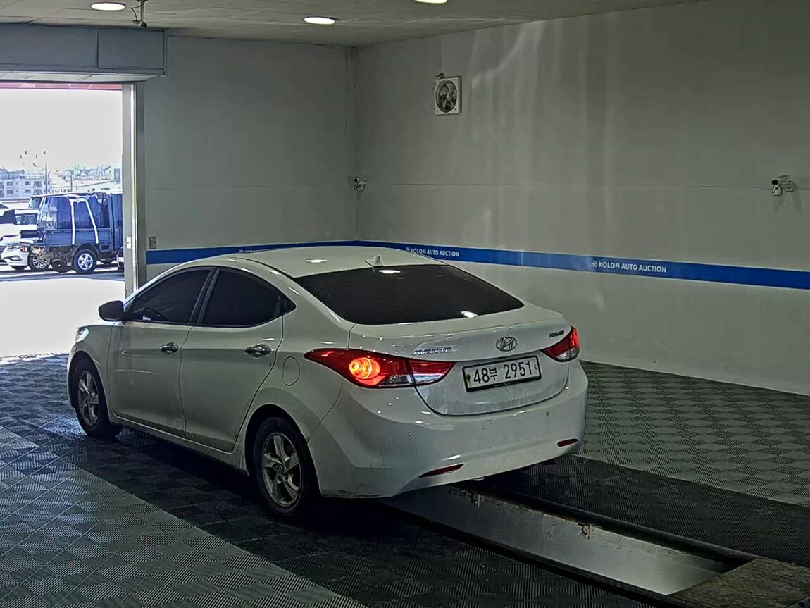 HYUNDAI AVANTE MD M16 GDi LUXURY 2012 - zdjęcie 6