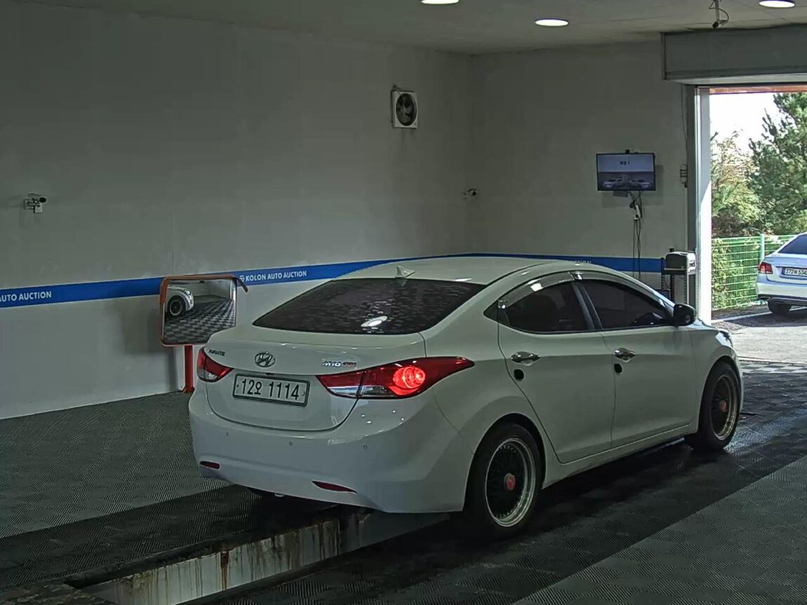 HYUNDAI AVANTE MD M16 GDi LUXURY 2012 - zdjęcie 5