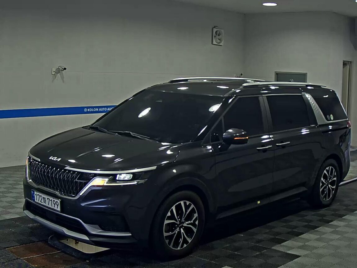 KIA NEW CARNIVAL (KA4) 9-SEATER DIESEL PRESTIGE 2023 - zdjęcie 2
