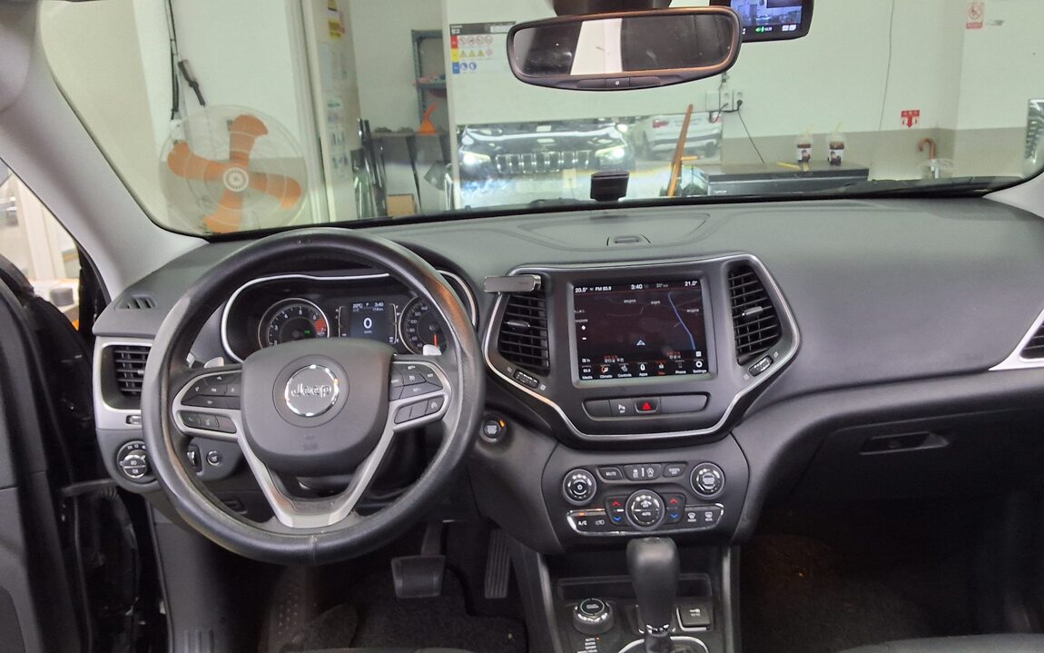 JEEP CHEROKEE (KL) 2.4 AWD LONGITUDE 2019 - zdjęcie 11