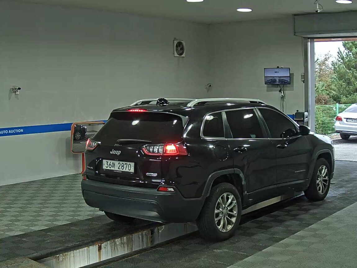 JEEP CHEROKEE (KL) 2.4 AWD LONGITUDE 2019 - zdjęcie 5