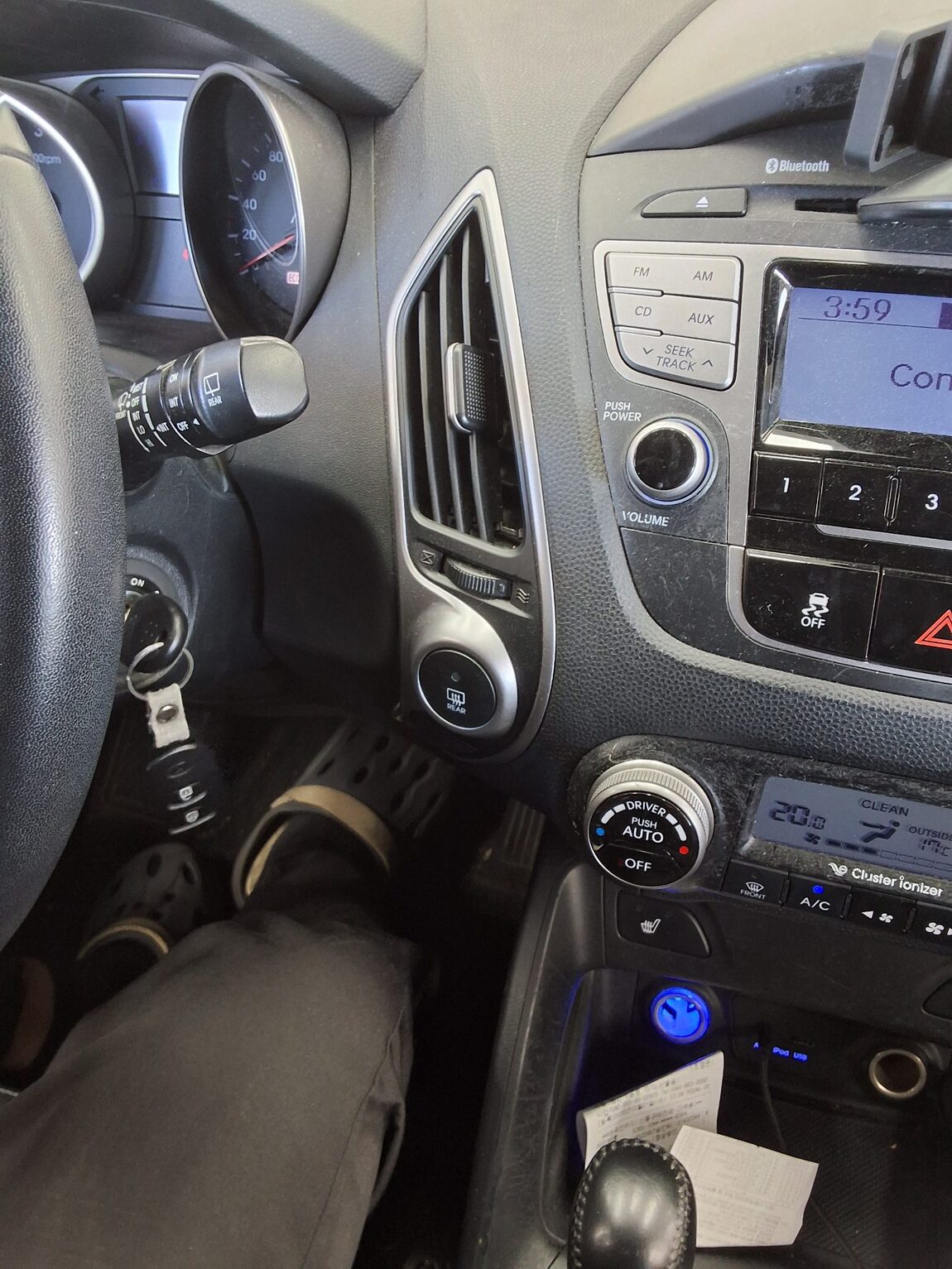 HYUNDAI TUCSON ix DIESEL R20 2WD LX20 LUXURY 2010 - zdjęcie 17