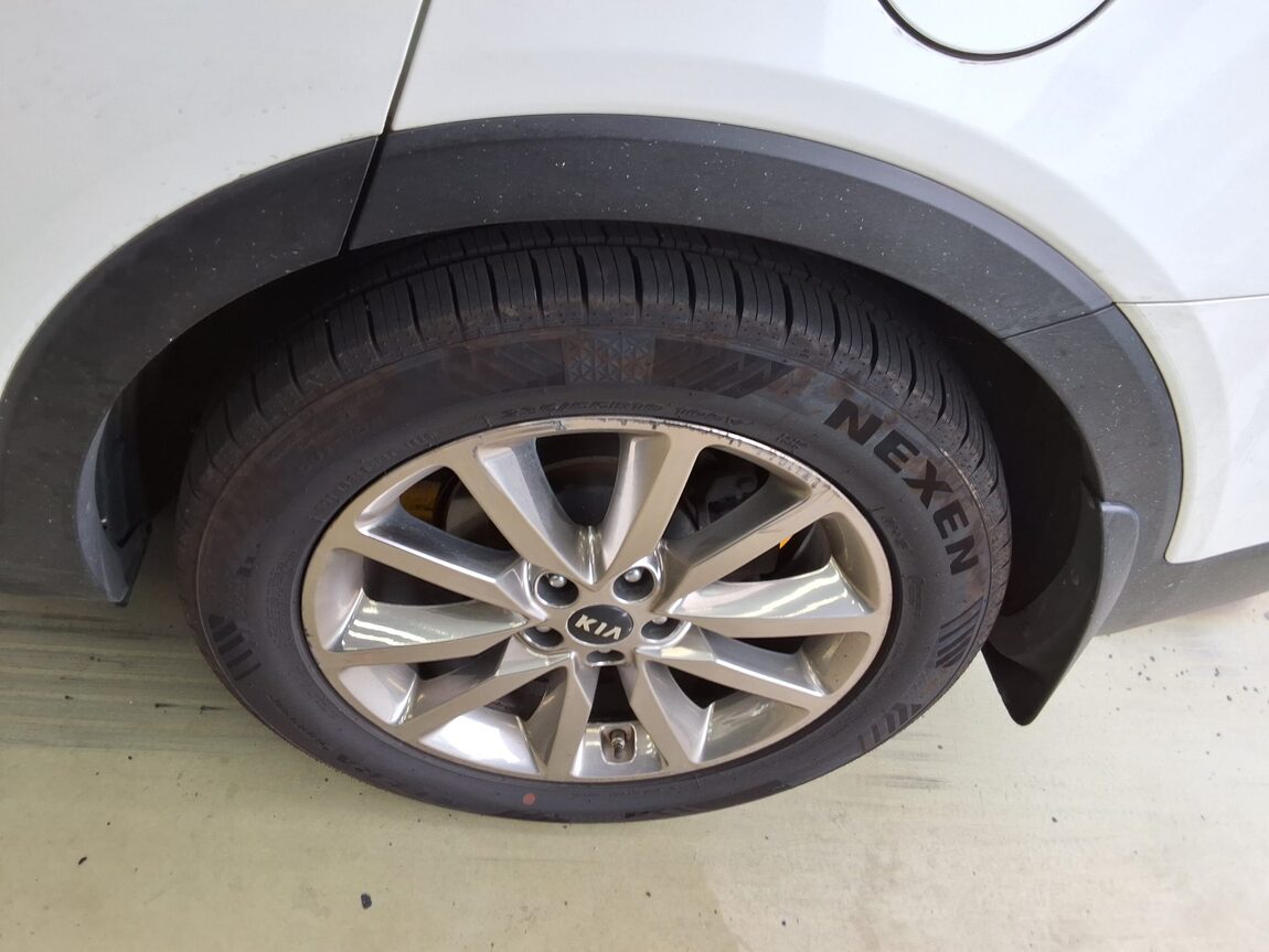 KIA ALL NEW SORENTO R2.2 4WD NOBLESSE SPECIAL 2015 - zdjęcie 23