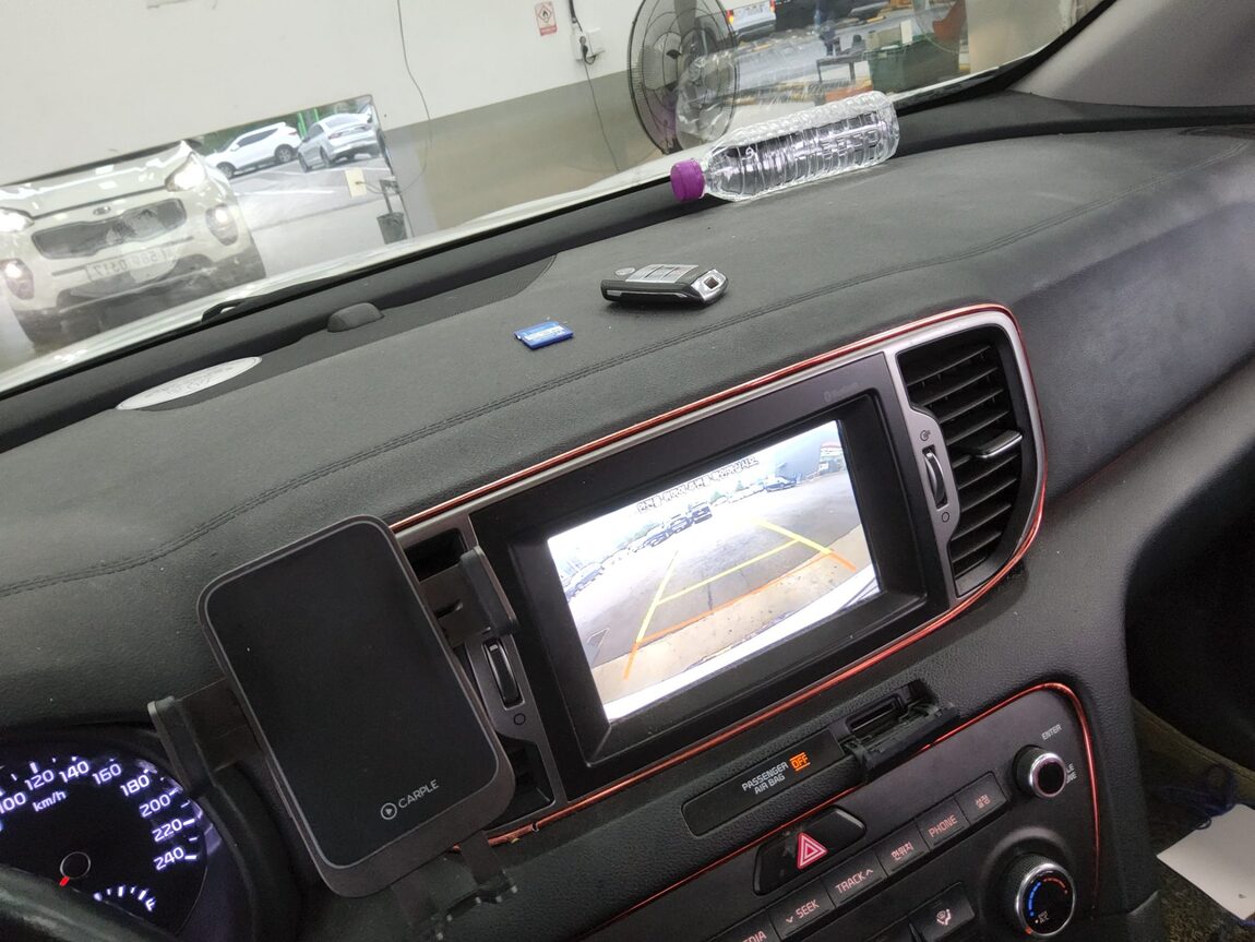 KIA NEW SPORTAGE R2.0 2WD NOBLESSE 2016 - zdjęcie 16