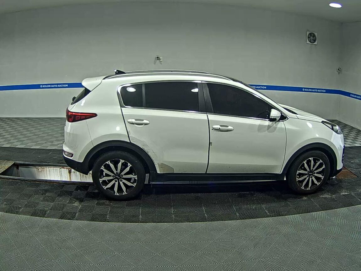KIA NEW SPORTAGE R2.0 2WD NOBLESSE 2016 - zdjęcie 4