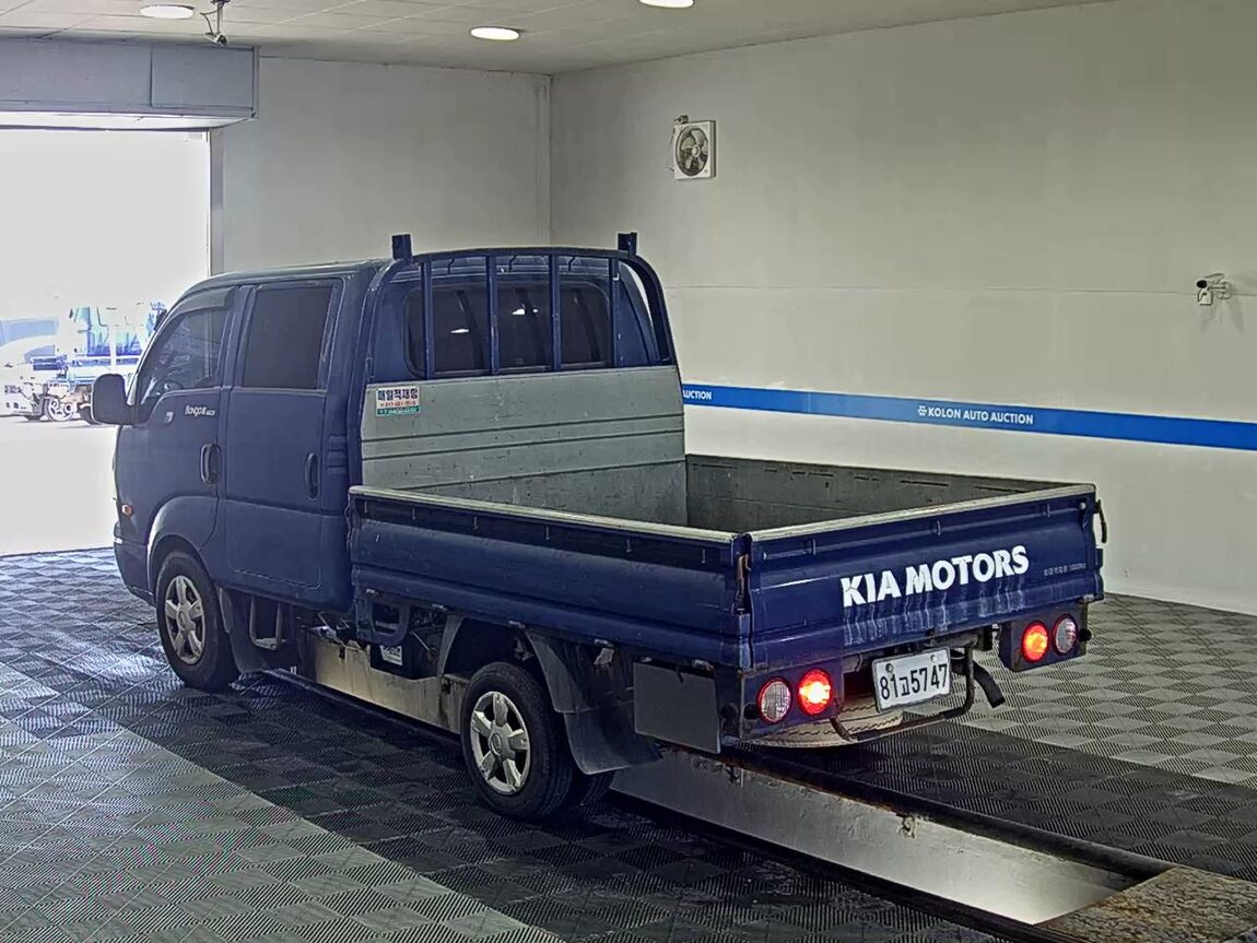 KIA BONGO III CARGO CRDi DOUBLE CAB EXTRA LONG WHEELBASE 2010 - zdjęcie 6