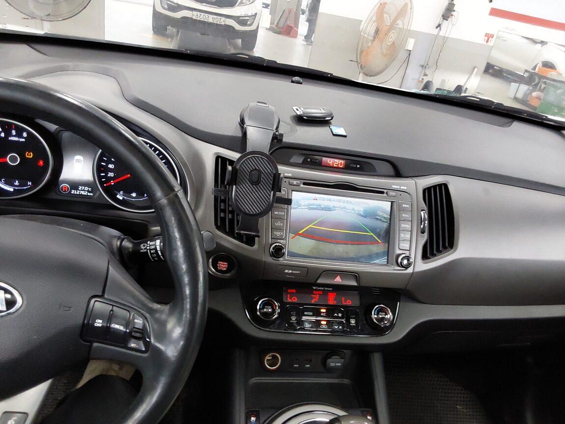 KIA THE NEW SPORTAGE R DIESEL R2.0 2WD NOBLESSE 2014 - zdjęcie 17