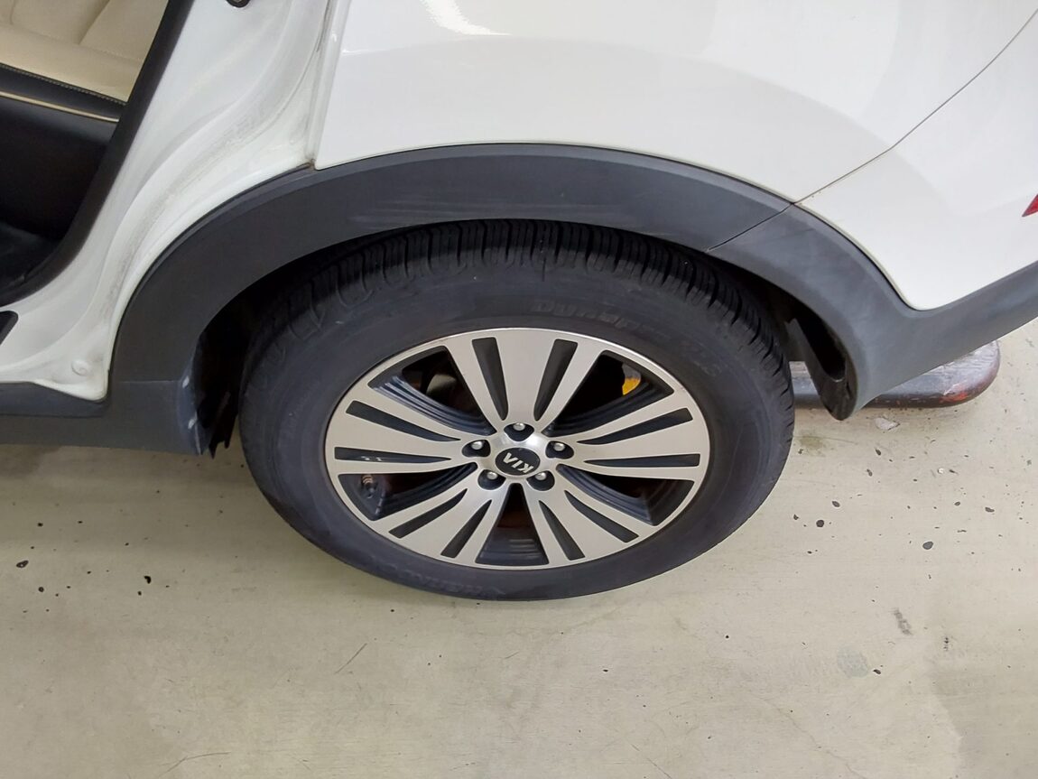 KIA THE NEW SPORTAGE R DIESEL R2.0 2WD NOBLESSE 2014 - zdjęcie 22