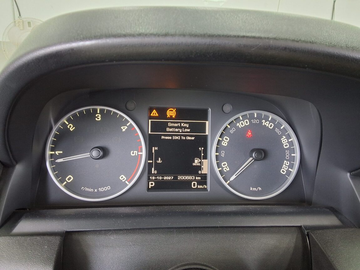 LAND ROVER DISCOVERY 4 3.0 SDV6 HSE 2015 - zdjęcie 9