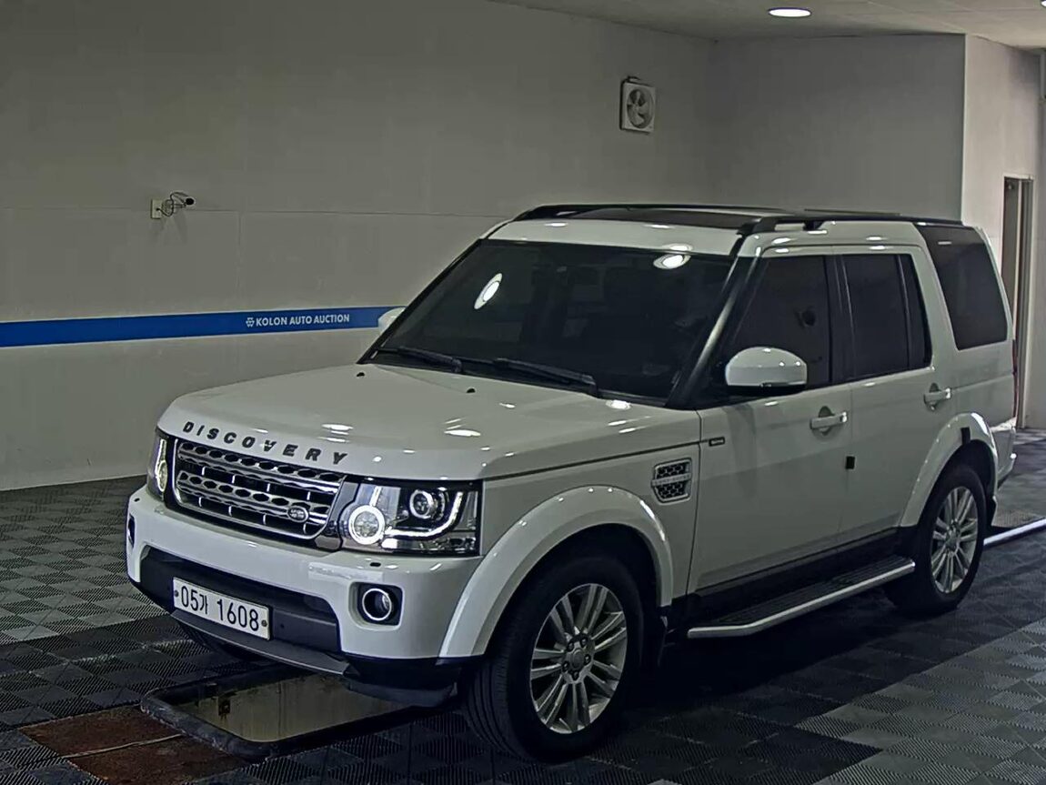 LAND ROVER DISCOVERY 4 3.0 SDV6 HSE 2015 - zdjęcie 2