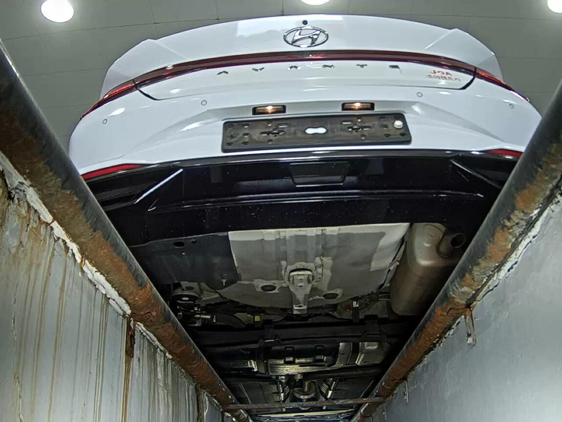 HYUNDAI AVANTE (CN7) 1.6 GASOLINE MODERN 2021 - zdjęcie 8