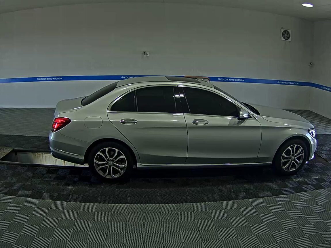 MERCEDES-BENZ C-CLASS (4TH GEN) C200 AVANTGARDE 2015 - zdjęcie 4