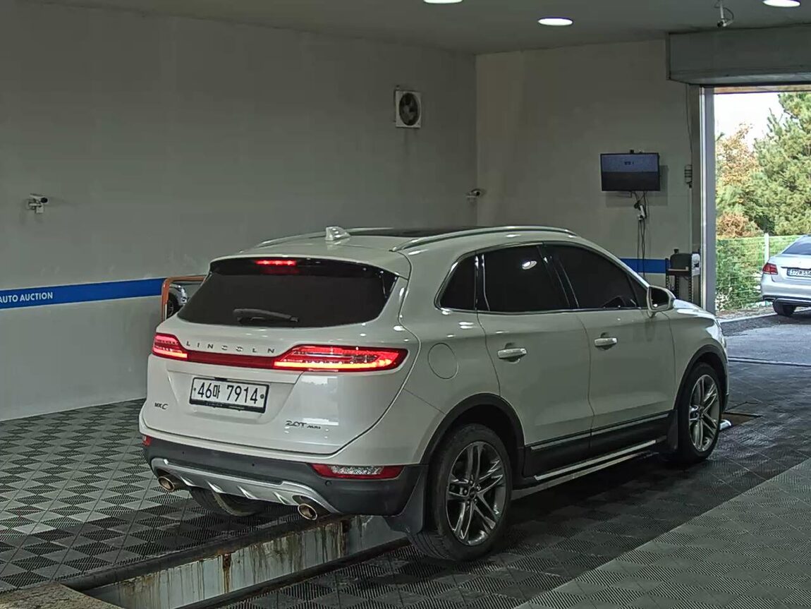 LINCOLN MKC 2.0L ECOBOOST RESERVE 2017 - zdjęcie 5