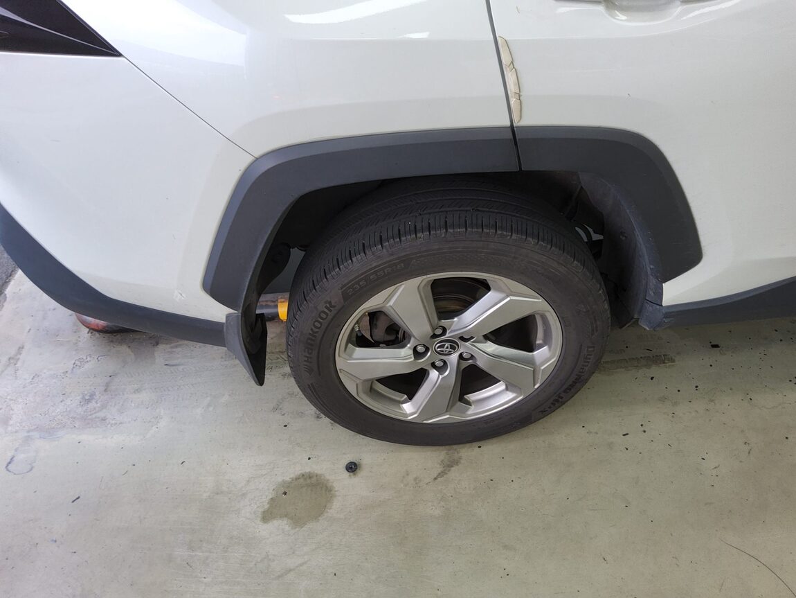 TOYOTA RAV4 (5TH GEN) 2.5 AWD HYBRID 2019 - zdjęcie 25