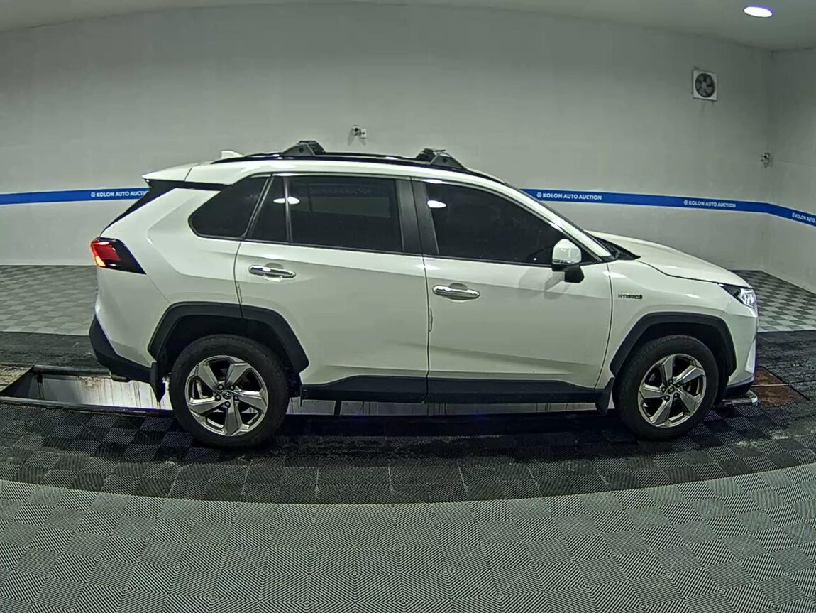 TOYOTA RAV4 (5TH GEN) 2.5 AWD HYBRID 2019 - zdjęcie 4