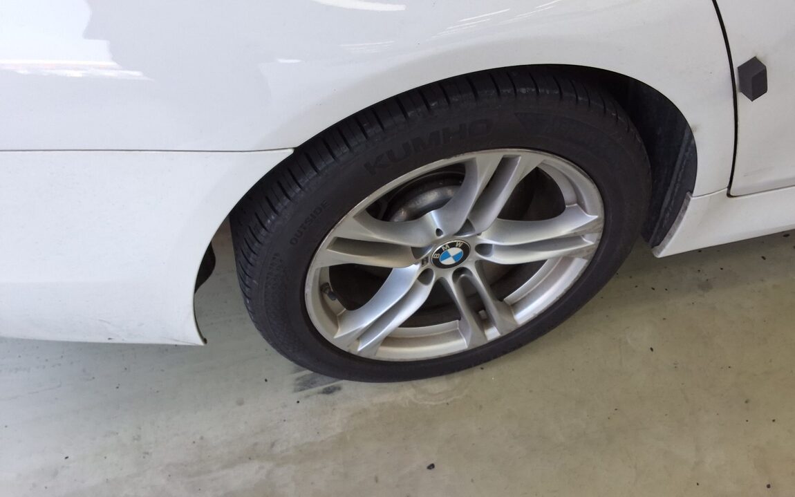 BMW 5 SERIES (6TH GEN) 520d M AERODYNAMIC PRO 2016 - zdjęcie 27