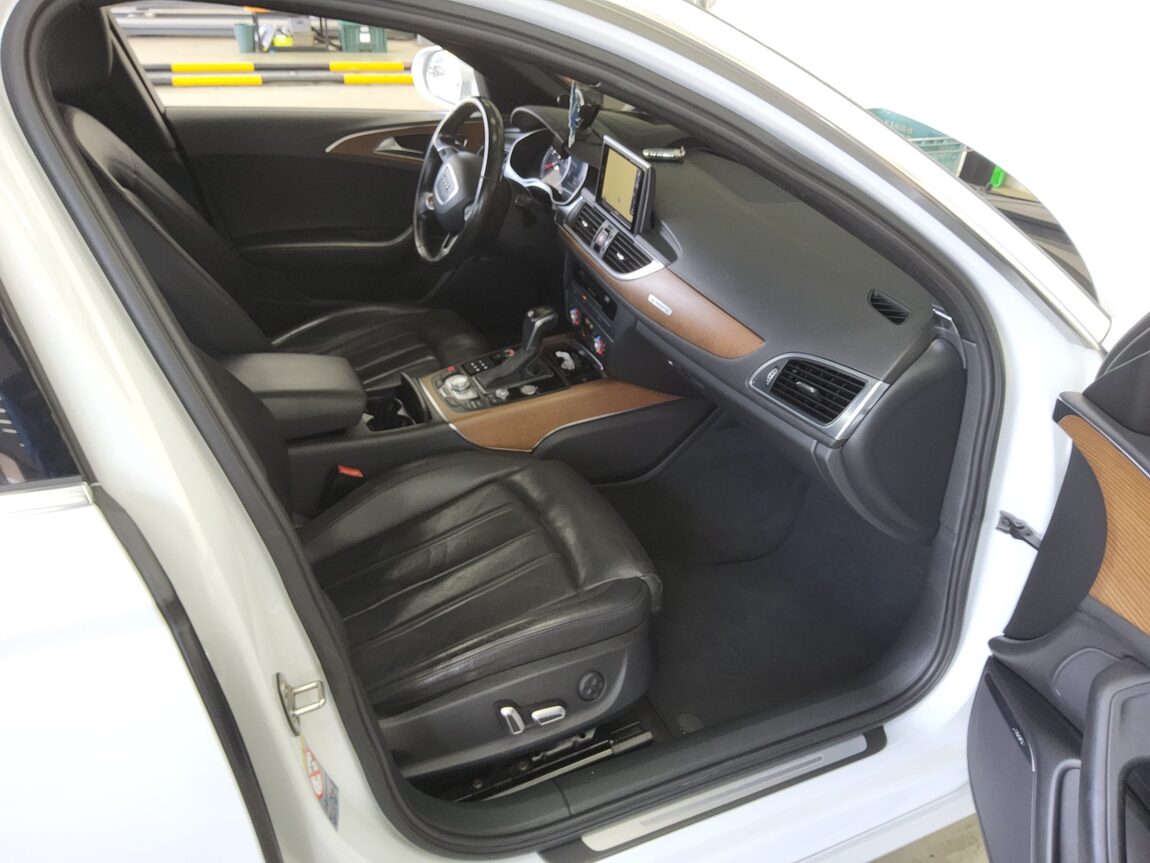 AUDI A6 (4TH GEN) 40 TDI QUATTRO PREMIUM 2016 - zdjęcie 14