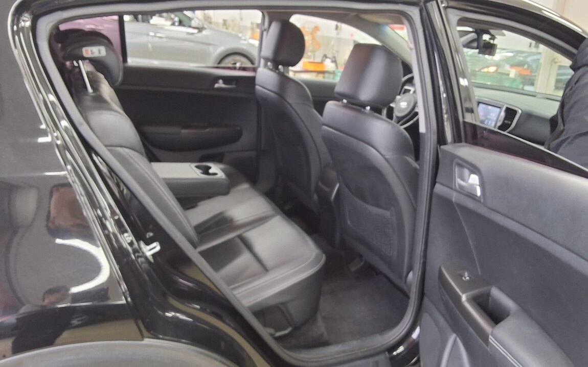 KIA NEW SPORTAGE R2.0 2WD PRESTIGE 2016 - zdjęcie 13
