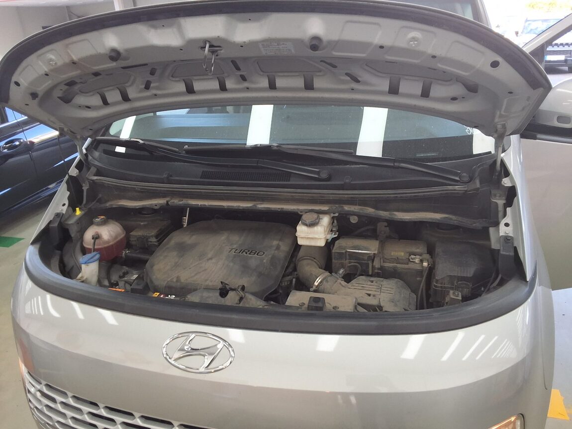 HYUNDAI STARIA 2.2 DIESEL CARGO 5-SEATER MODERN 2022 - zdjęcie 18
