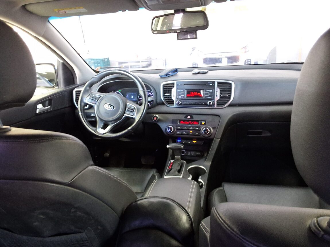 KIA NEW SPORTAGE R2.0 4WD NOBLESSE 2017 - zdjęcie 11