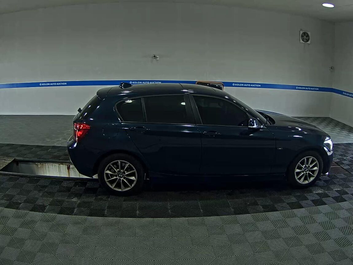 BMW 1 SERIES (2ND GEN) 5-DOOR 118d URBAN LINE 2014 - zdjęcie 4