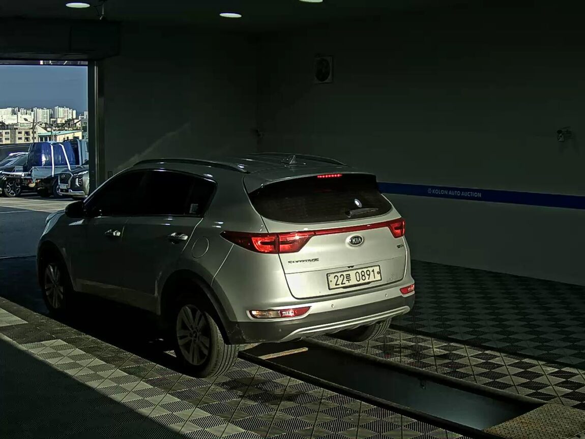 KIA NEW SPORTAGE R2.0 2WD PRESTIGE 2016 - zdjęcie 6