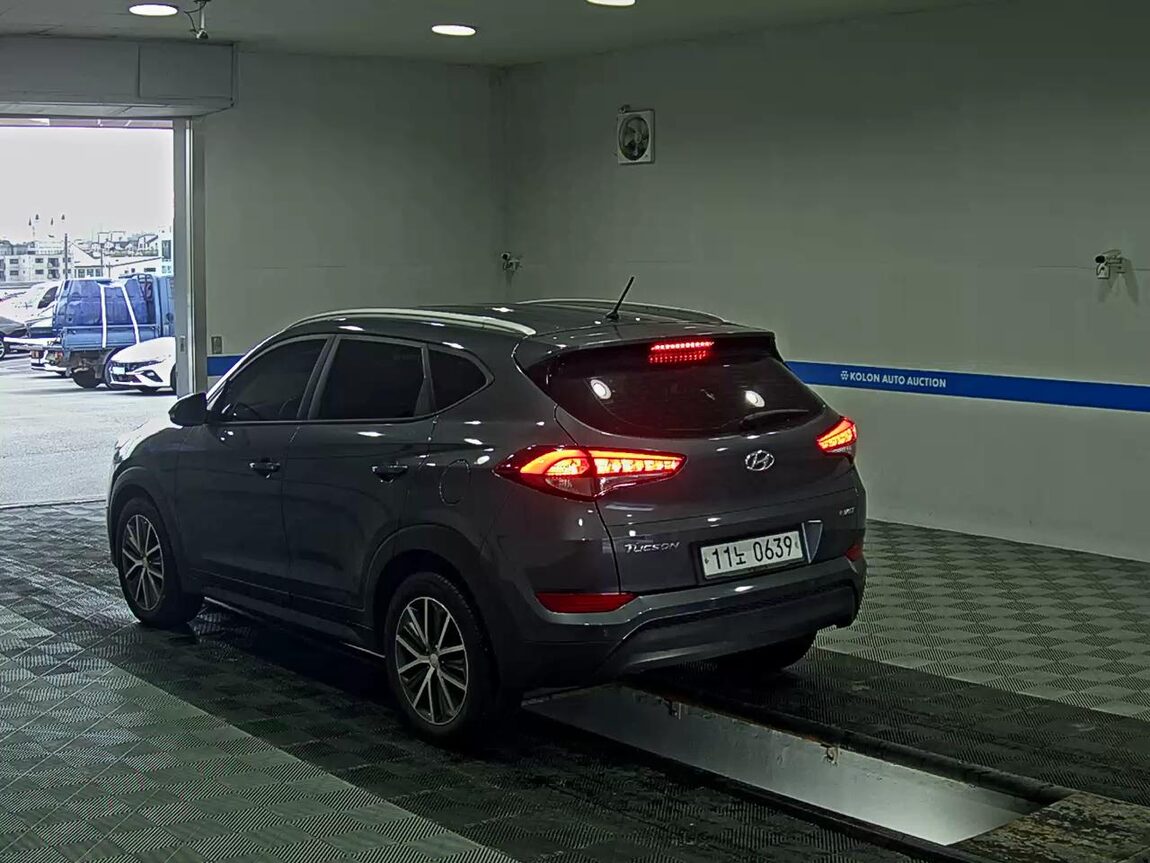 HYUNDAI ALL NEW TUCSON DIESEL 1.7 2WD MODERN 2016 - zdjęcie 6