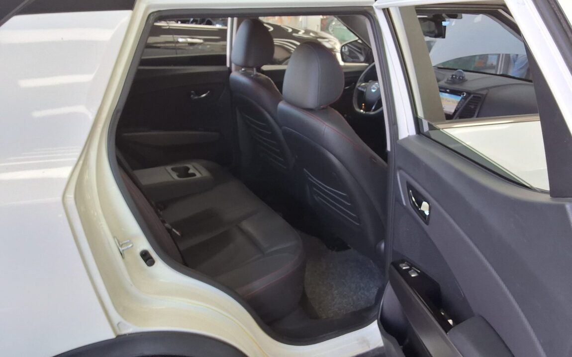 KG MOBILITY (SSANGYONG) TIVOLI AIR DIESEL 2WD IX 2019 - zdjęcie 13