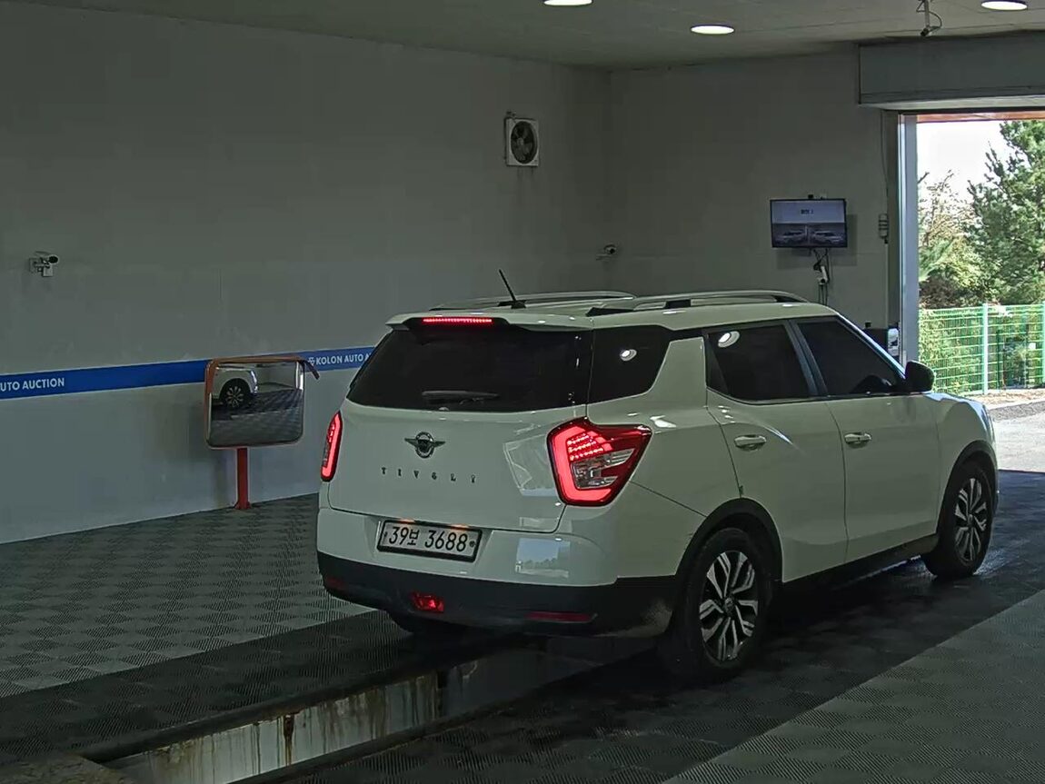 KG MOBILITY (SSANGYONG) TIVOLI AIR DIESEL 2WD IX 2019 - zdjęcie 5