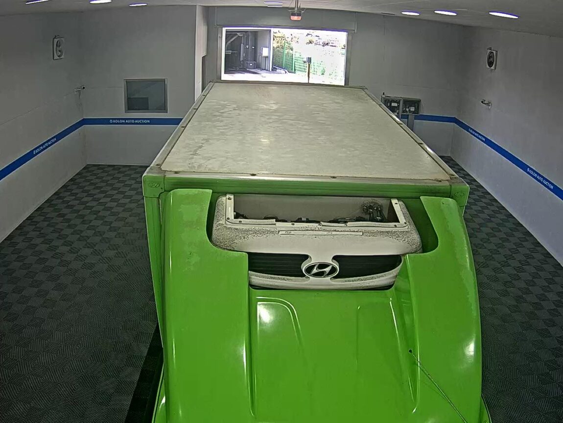 HYUNDAI PORTER II HIGH-ROOF FREEZER BOX TRUCK SUPER CAB TWIN COMPRESSOR 2014 - zdjęcie 7