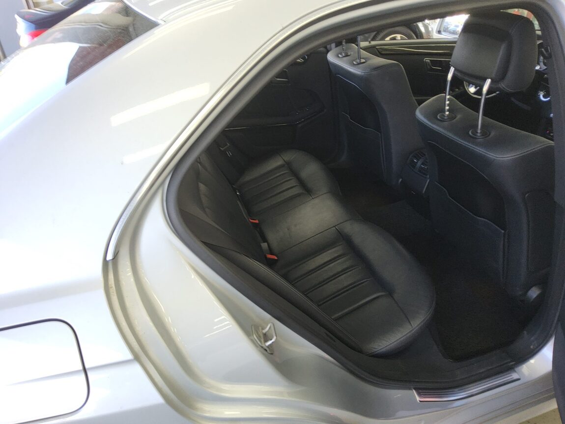 MERCEDES-BENZ E-CLASS (4TH GEN) E220 CDI AVANTGARDE 2014 - zdjęcie 13