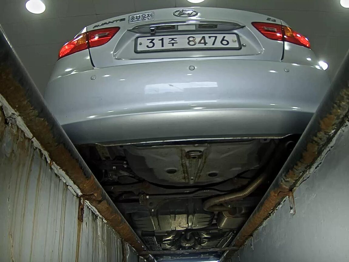 HYUNDAI AVANTE HD 1.6 VVT S16 LUXURY 2008 - zdjęcie 8