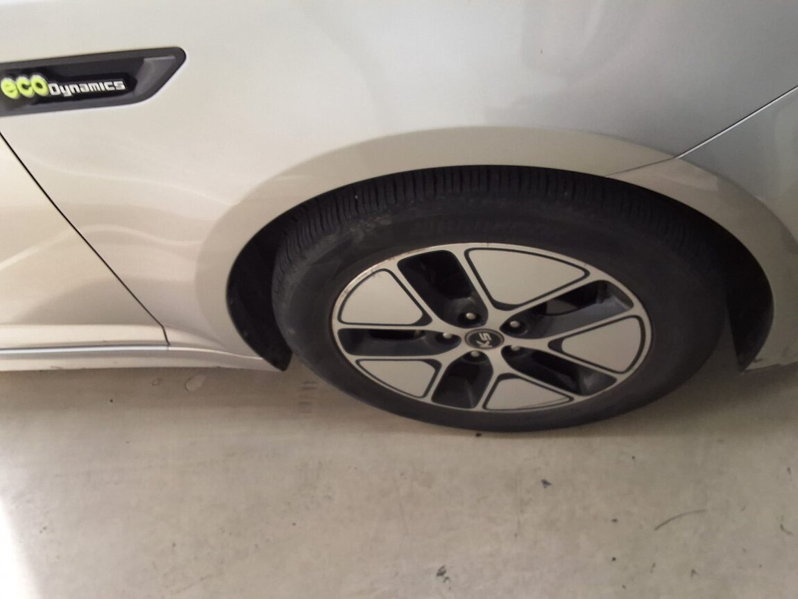 KIA K5 HYBRID PRESTIGE 2013 - zdjęcie 21