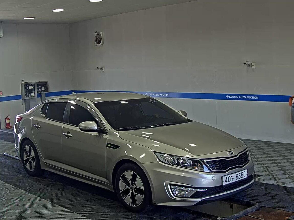 KIA K5 HYBRID PRESTIGE 2013 - zdjęcie 3