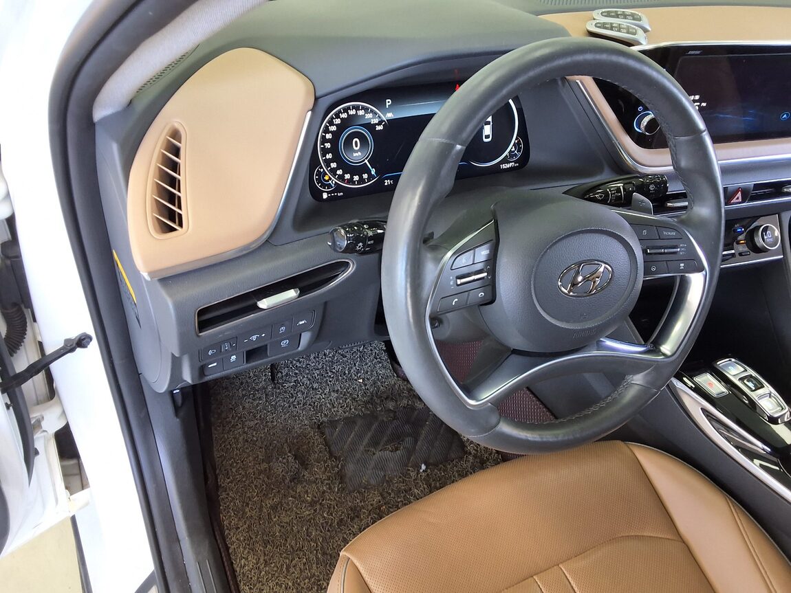 HYUNDAI SONATA (DN8) 1.6 TURBO INSPIRATION 2020 - zdjęcie 18