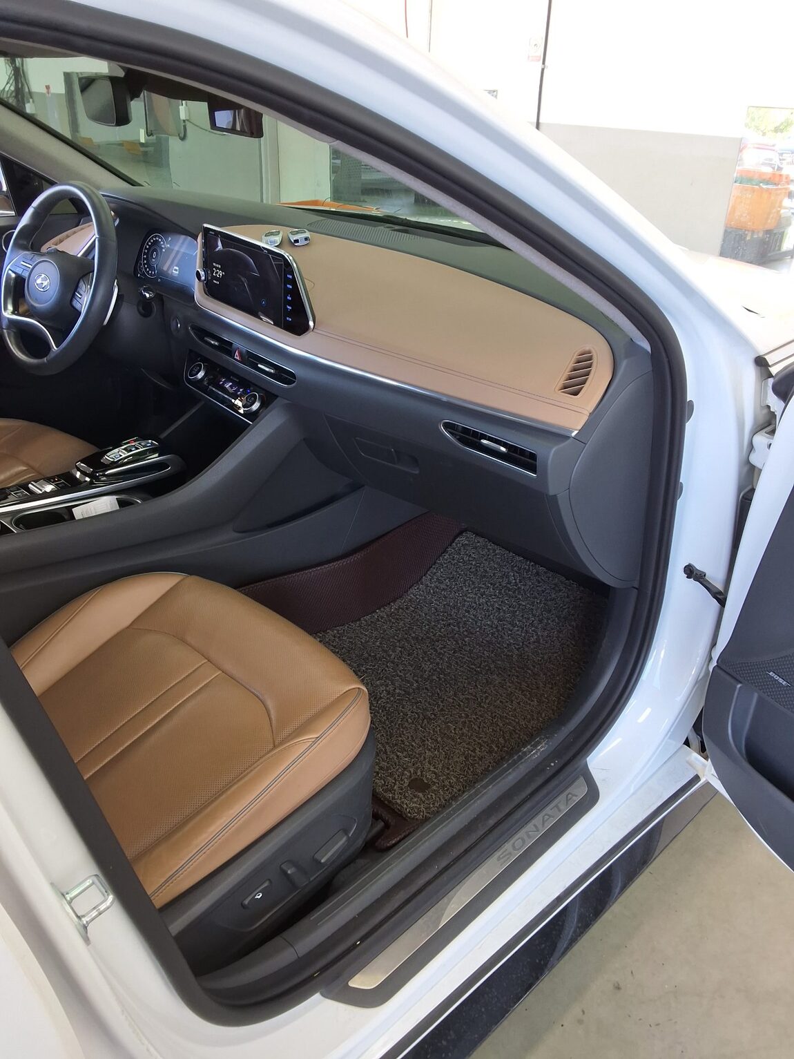 HYUNDAI SONATA (DN8) 1.6 TURBO INSPIRATION 2020 - zdjęcie 14