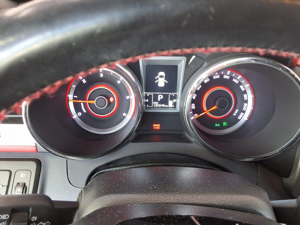 KG MOBILITY (SSANGYONG) TIVOLI DIESEL 2WD LX 2016 - zdjęcie 9