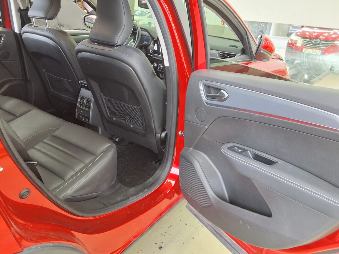 RENAULT (SAMSUNG) XM3 1.6 GTe RE 2022 - zdjęcie 13