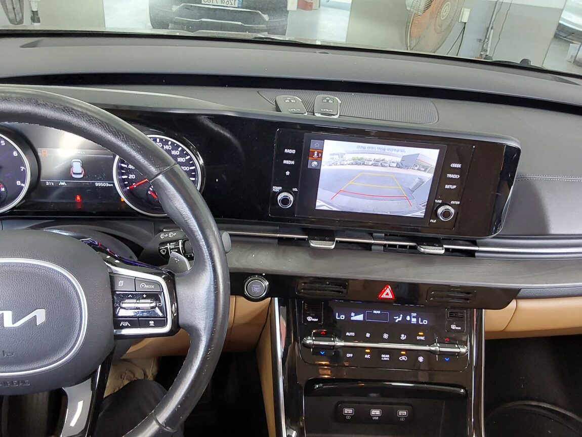 KIA NEW CARNIVAL (KA4) 7-SEATER GASOLINE NOBLESSE 2022 - zdjęcie 17