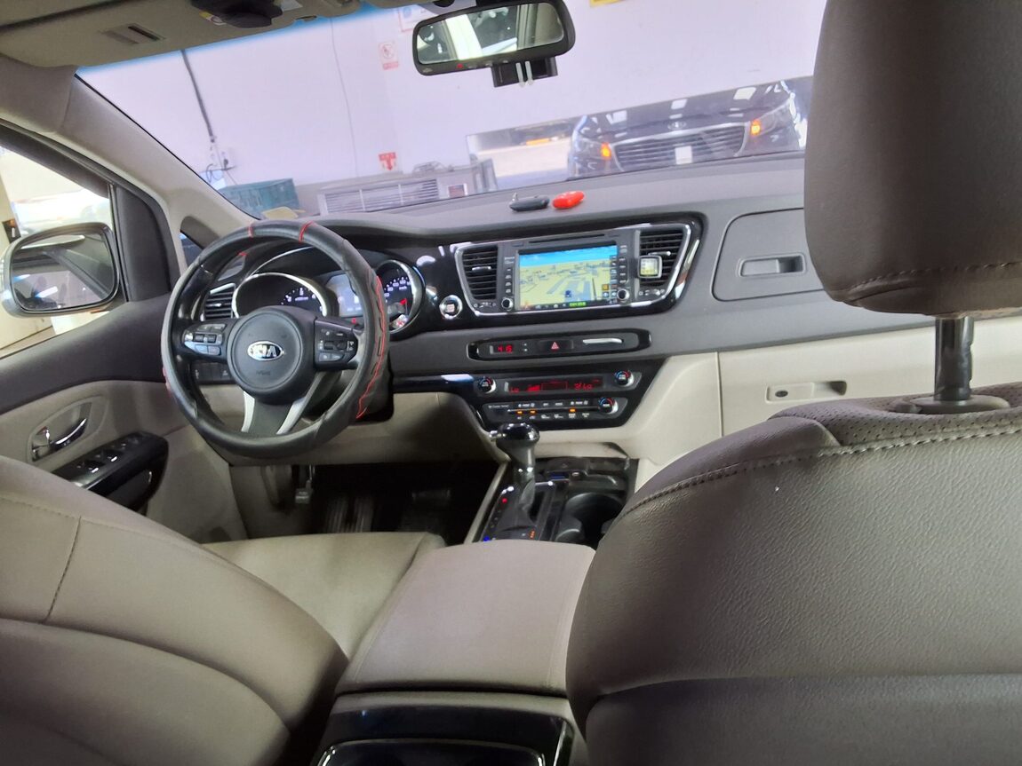 KIA ALL NEW CARNIVAL 9-SEATER DIESEL PRESTIGE 2016 - zdjęcie 11