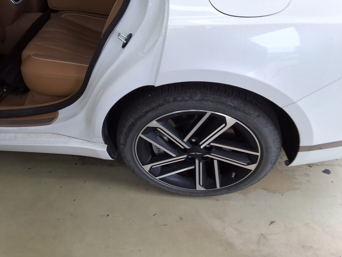 GENESIS NEW G80 GASOLINE 2.5 AWD BASE MODEL 2025 - zdjęcie 22