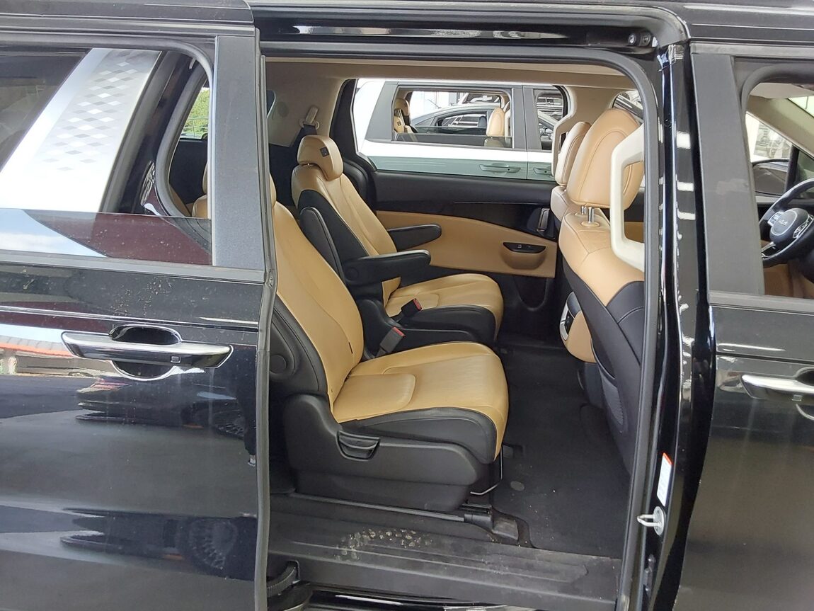 KIA NEW CARNIVAL (KA4) 9-SEATER DIESEL PRESTIGE 2023 - zdjęcie 13