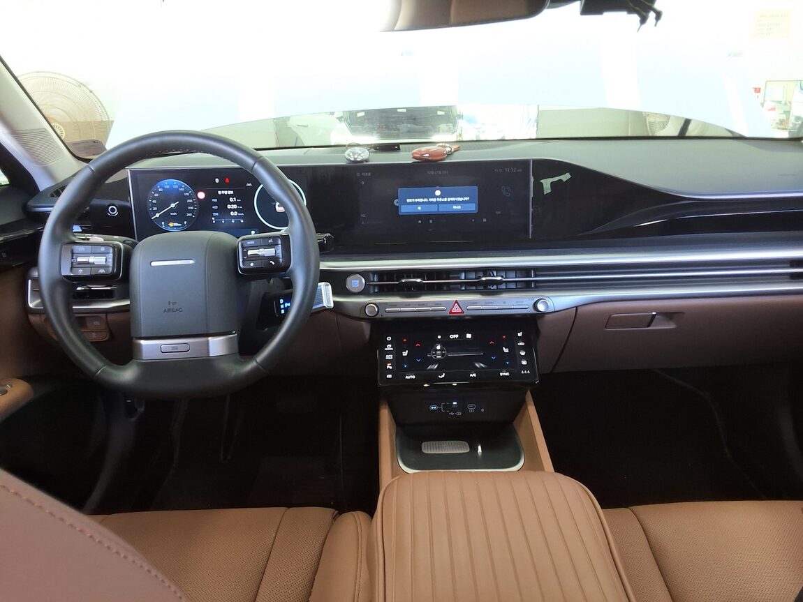 HYUNDAI THE ALL NEW GRANDEUR GASOLINE 2.5 EXCLUSIVE 2025 - zdjęcie 11