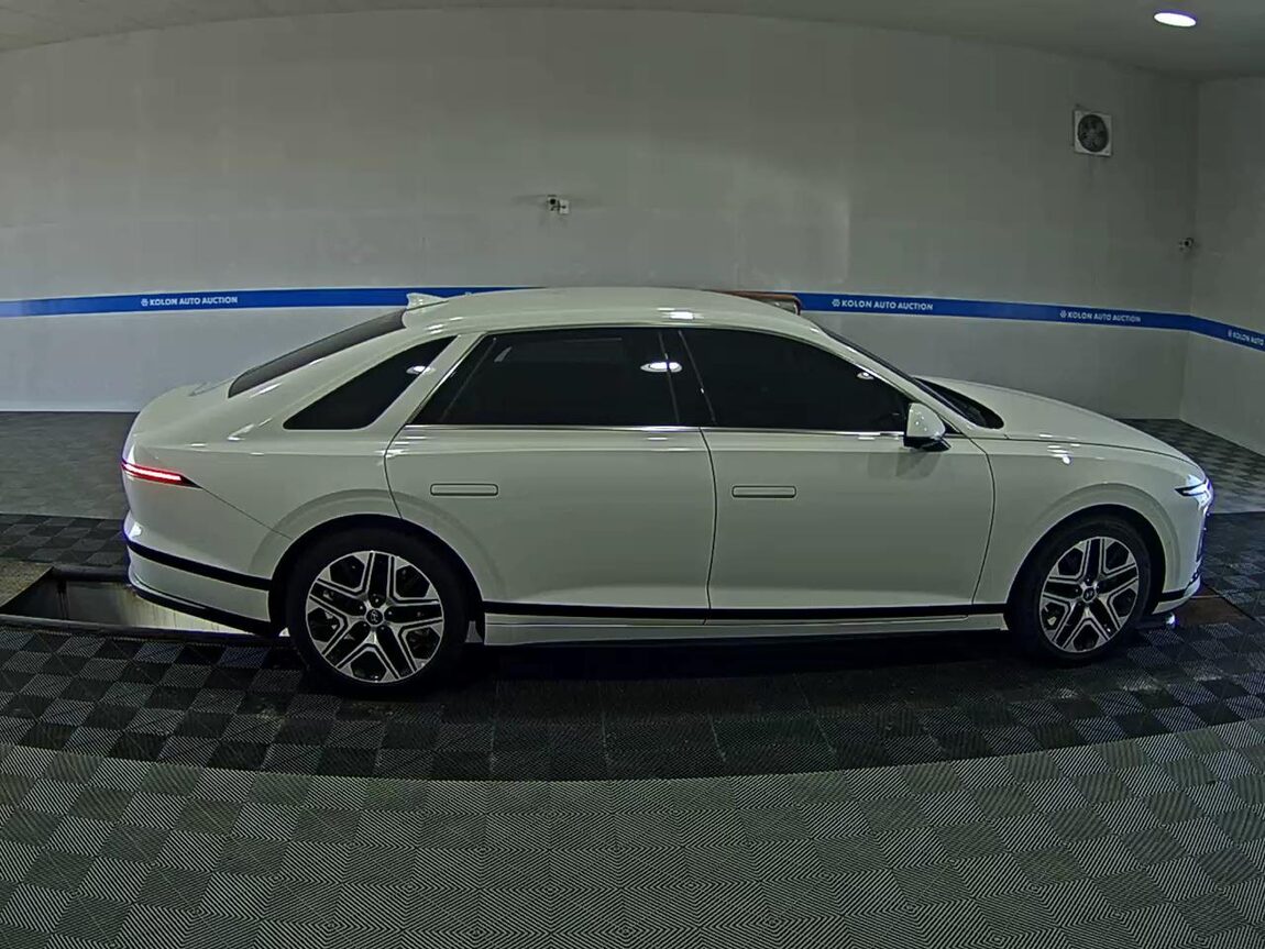 HYUNDAI THE ALL NEW GRANDEUR GASOLINE 2.5 EXCLUSIVE 2025 - zdjęcie 4