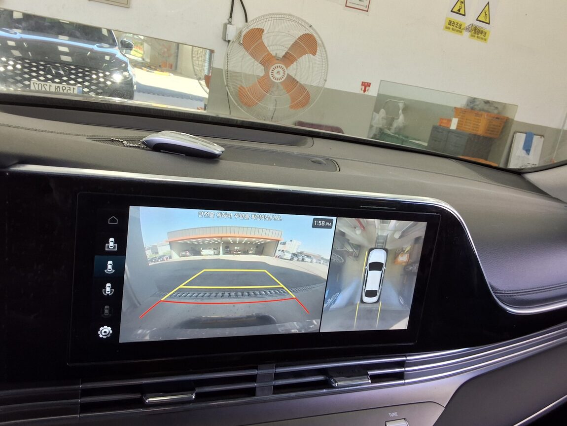 HYUNDAI THE NEW GRANDEUR IG GASOLINE 2.5 LE BLANC 2023 - zdjęcie 18