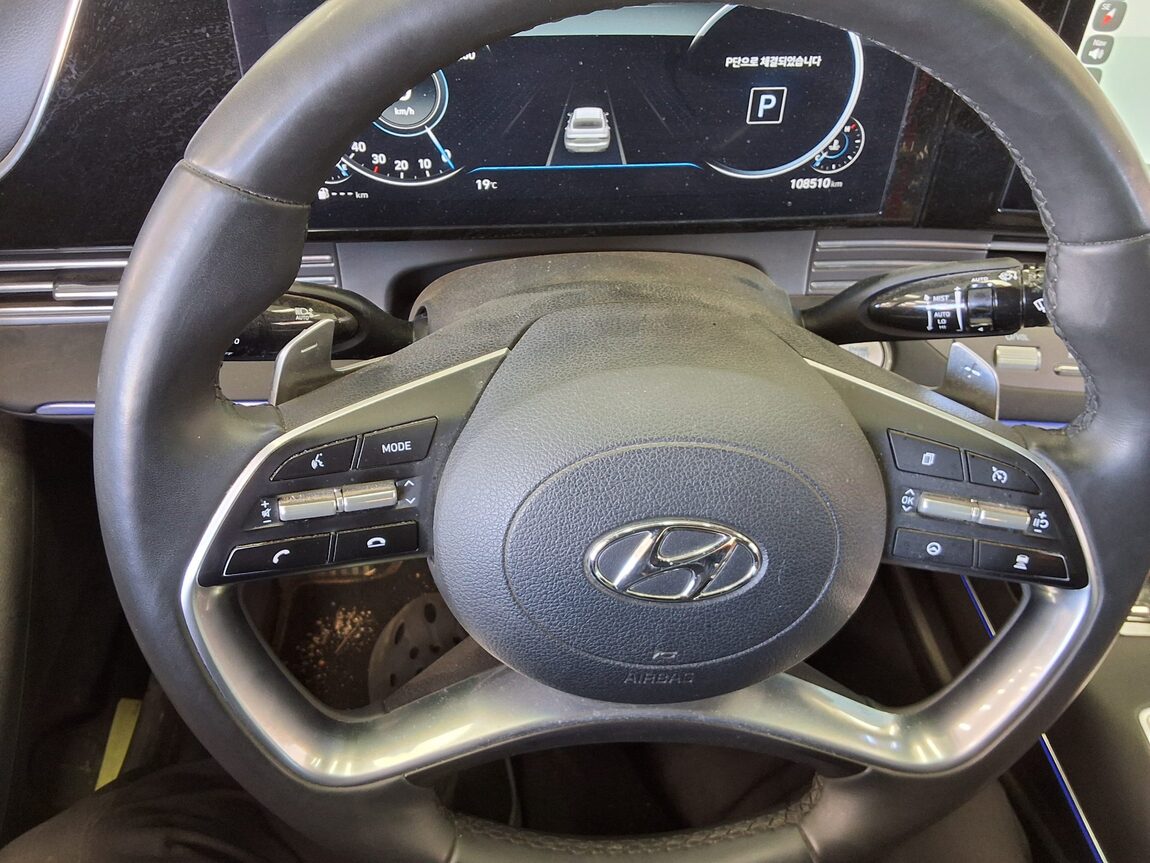 HYUNDAI THE NEW GRANDEUR IG GASOLINE 2.5 LE BLANC 2023 - zdjęcie 19
