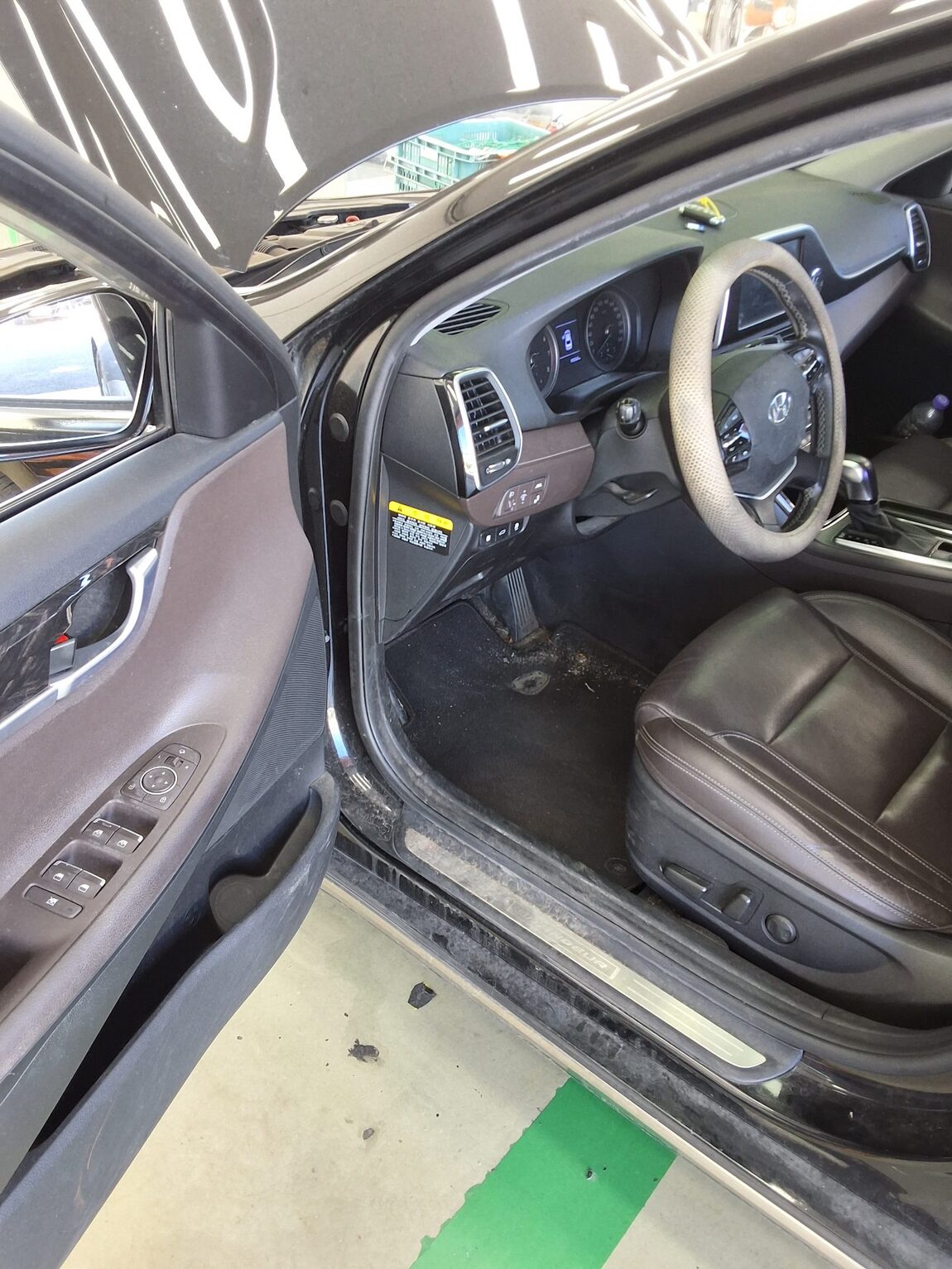 HYUNDAI GRANDEUR IG 2.4 GDi PREMIUM 2019 - zdjęcie 10