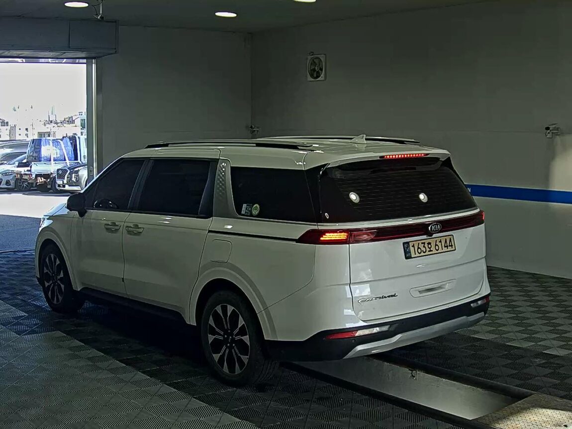 KIA NEW CARNIVAL (KA4) 9-SEATER DIESEL PRESTIGE 2021 - zdjęcie 6