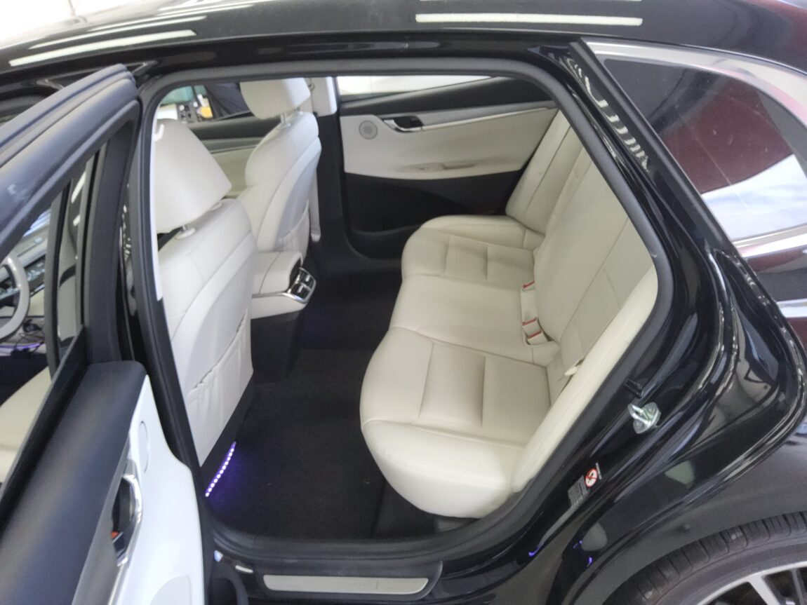 HYUNDAI THE NEW GRANDEUR IG GASOLINE 2.5 LE BLANC 2022 - zdjęcie 12