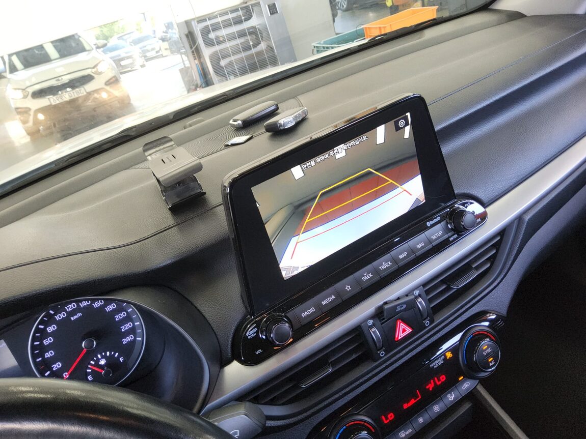KIA ALL NEW K3 1.6 GASOLINE LUXURY 2020 - zdjęcie 18